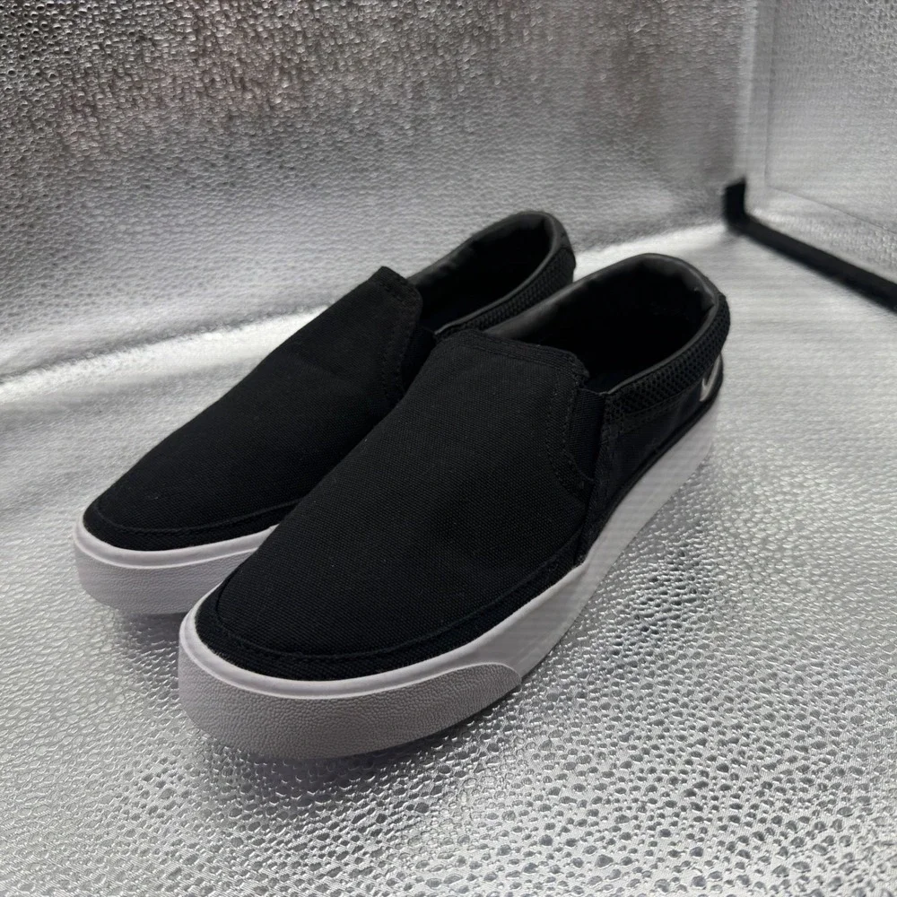 Size 6 Nike Court Legacy Slip On Womens Black Excellent Canvas CW6540-002